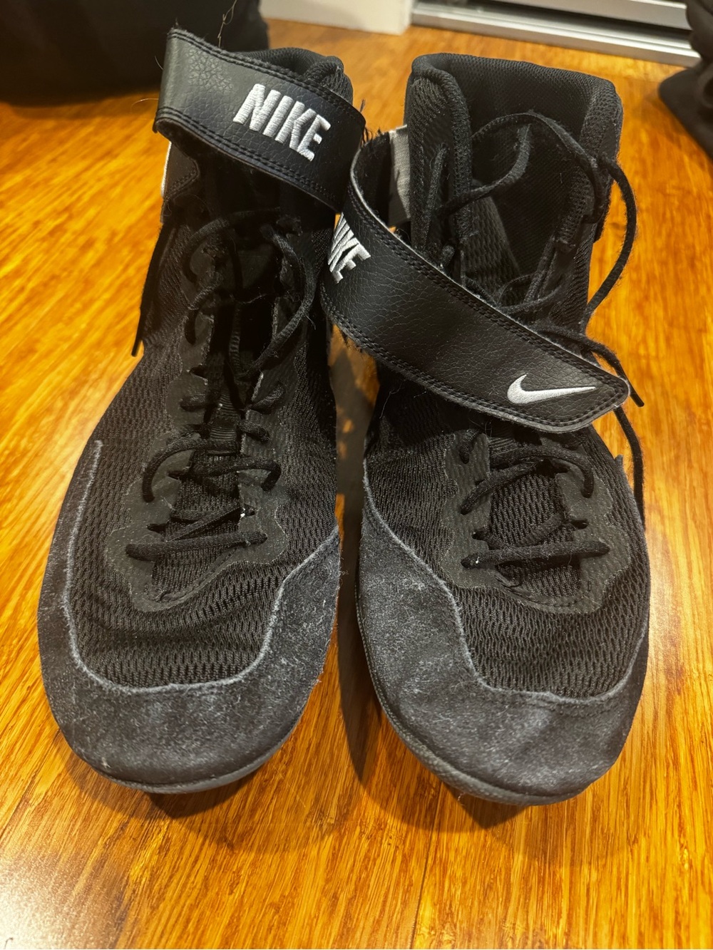 Nike Men's Black High-Top Training Shoes